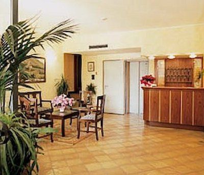Albergo La Rocca Assisi Esterno foto